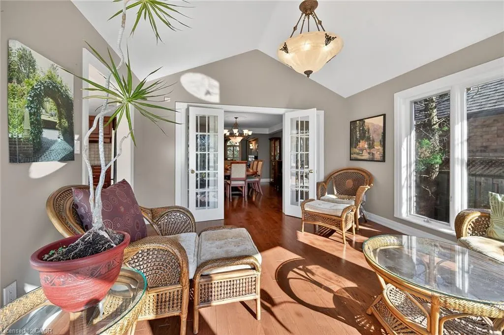 112 Jerome Park Drive