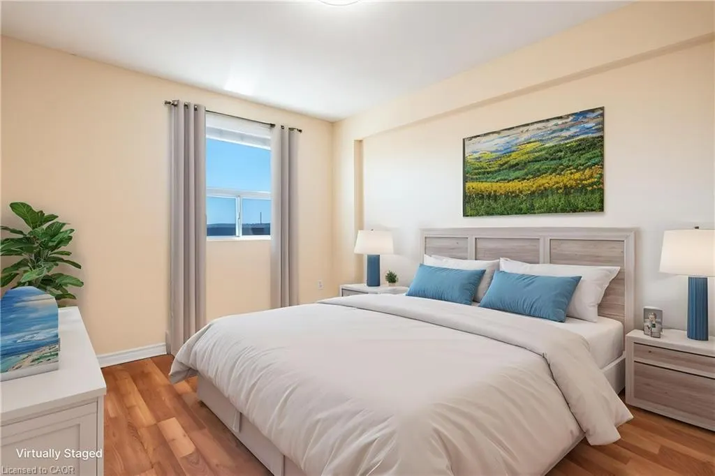 851 Queenston Road, #803