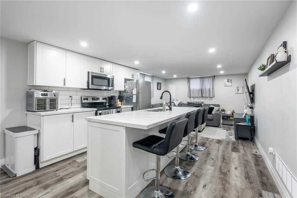 242 West 17th Street, #Lower