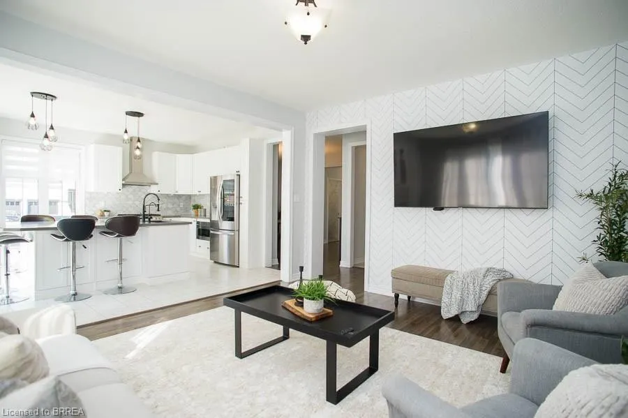 2 Attlebery Crescent