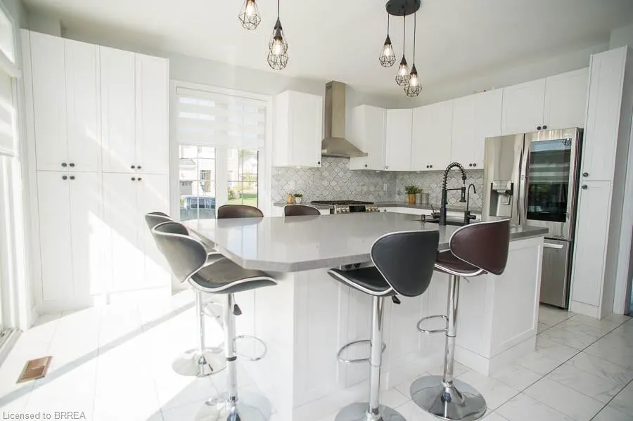2 Attlebery Crescent