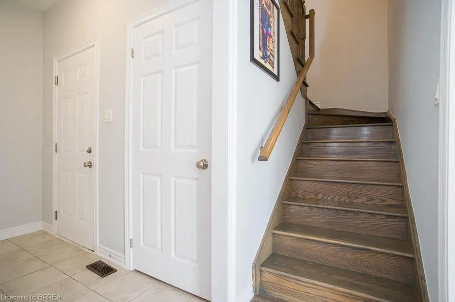 2 Attlebery Crescent