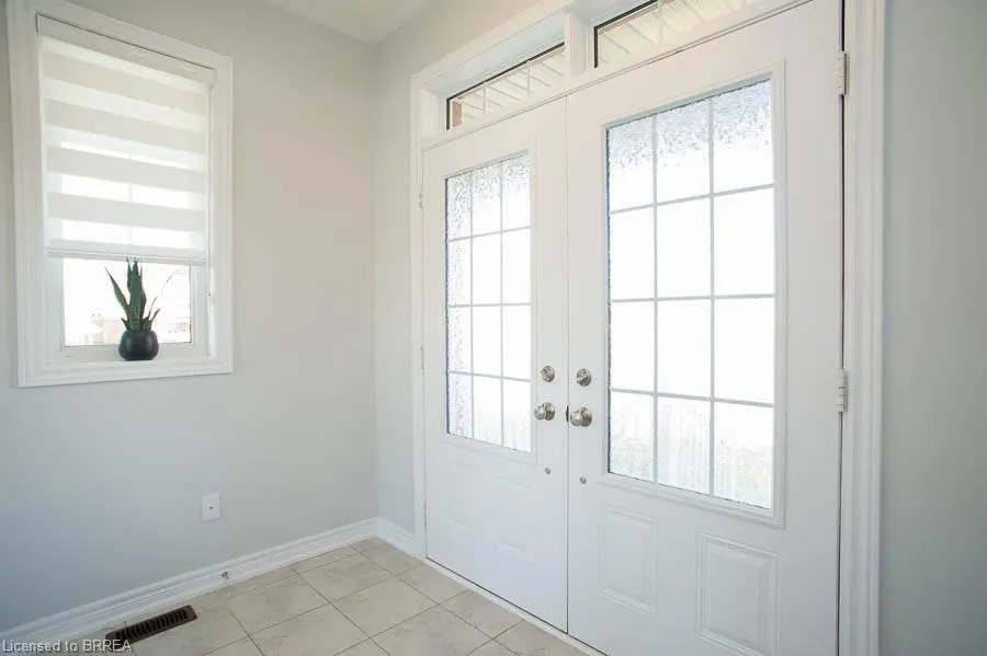 2 Attlebery Crescent