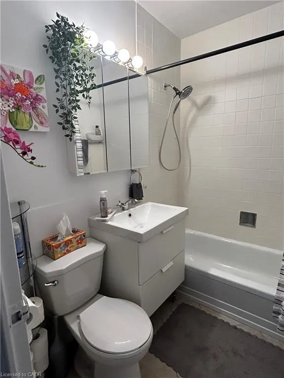 222 Concession Street, #104