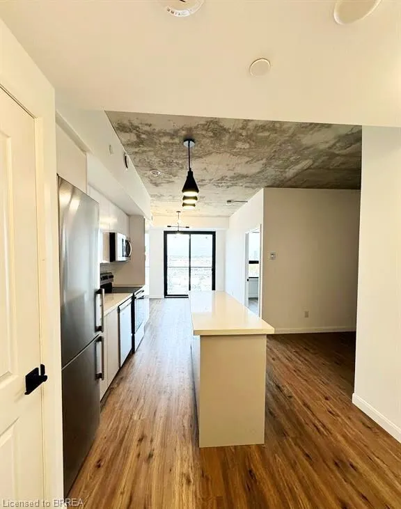 7 Erie Avenue, #813