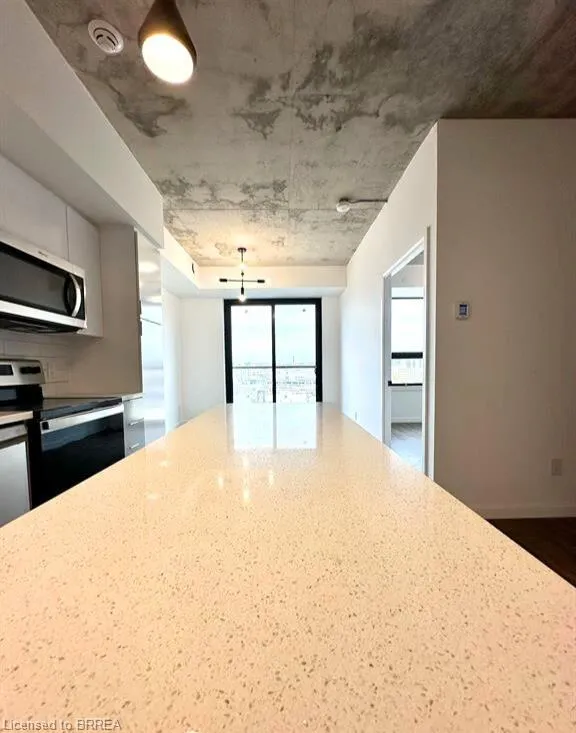 7 Erie Avenue, #813