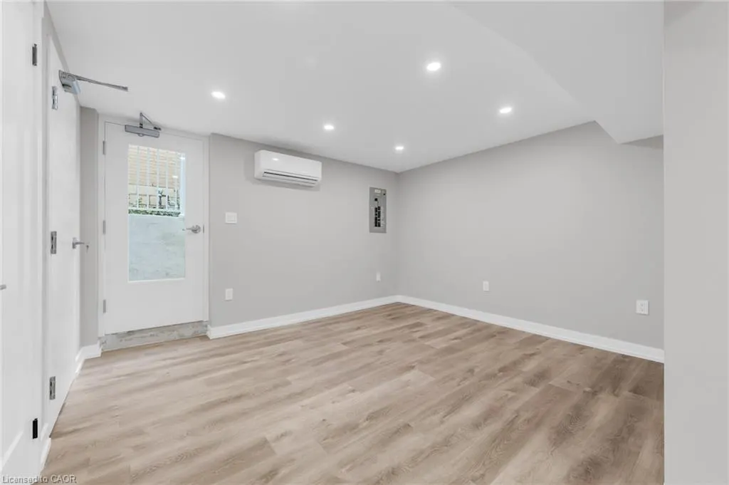 40 Nancy Street, #B