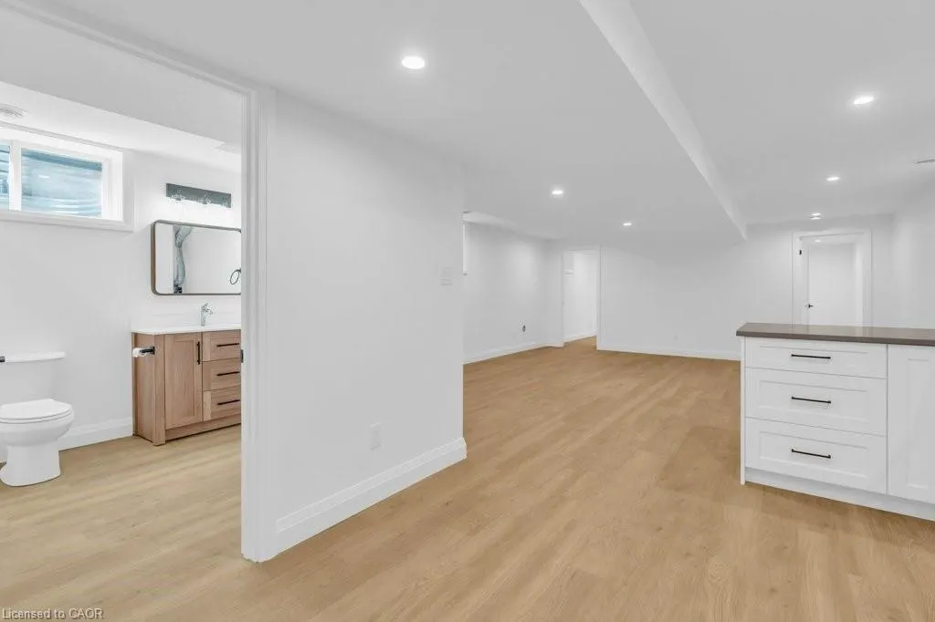 54 Wilhelm Street, #3