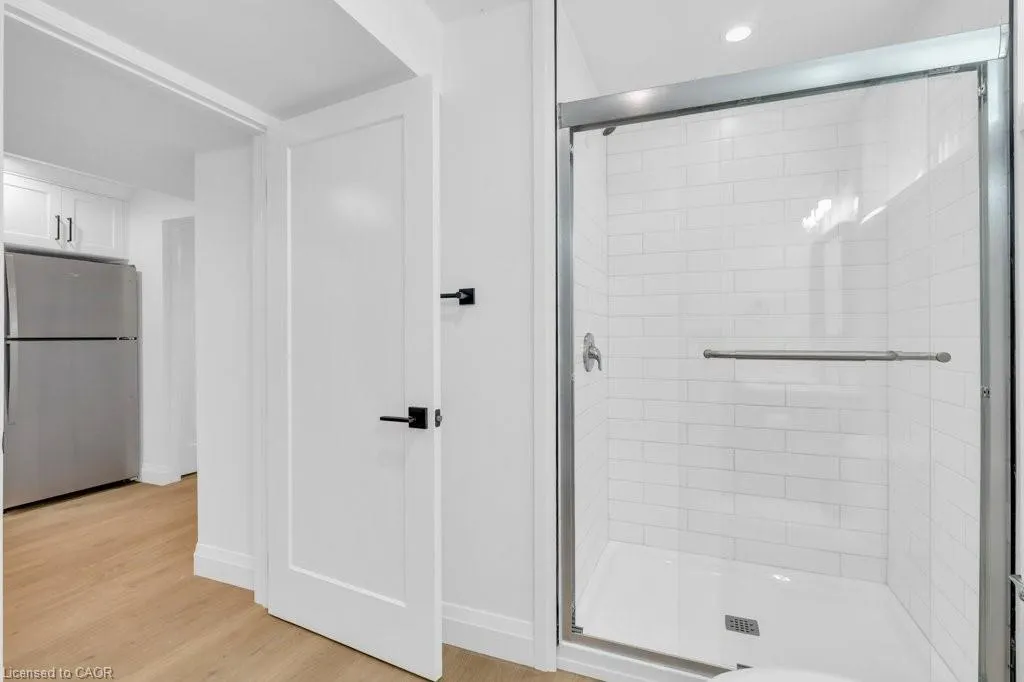 54 Wilhelm Street, #3