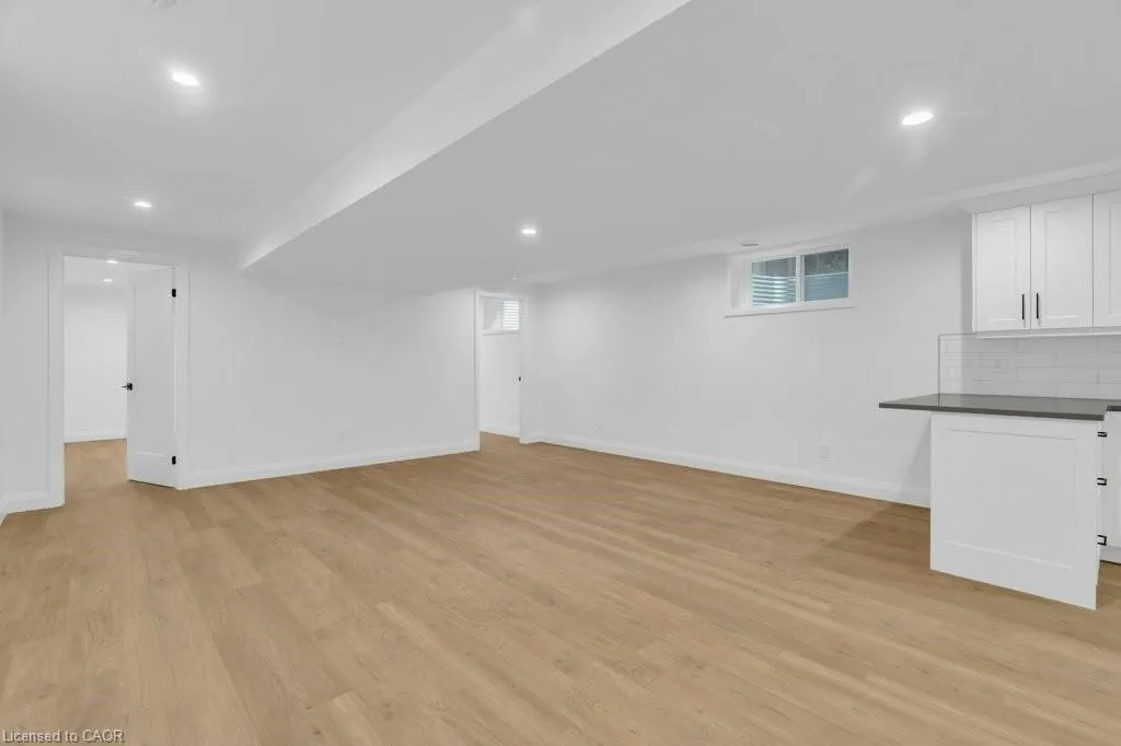 54 Wilhelm Street, #3
