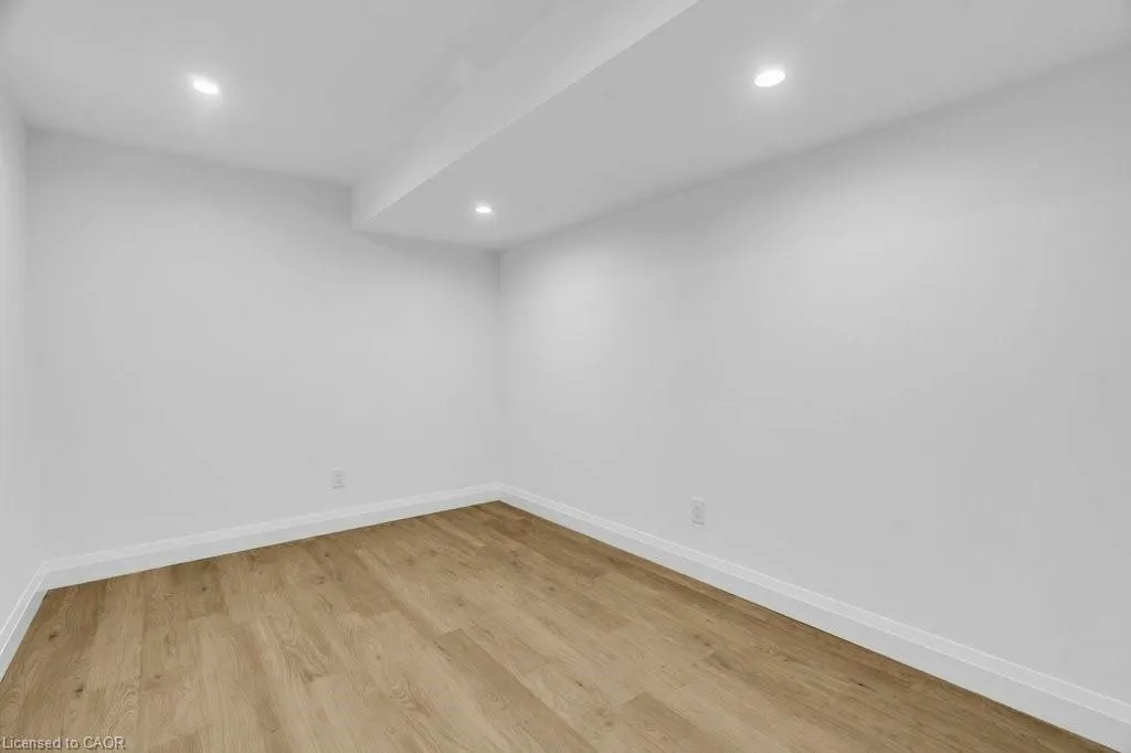 54 Wilhelm Street, #3