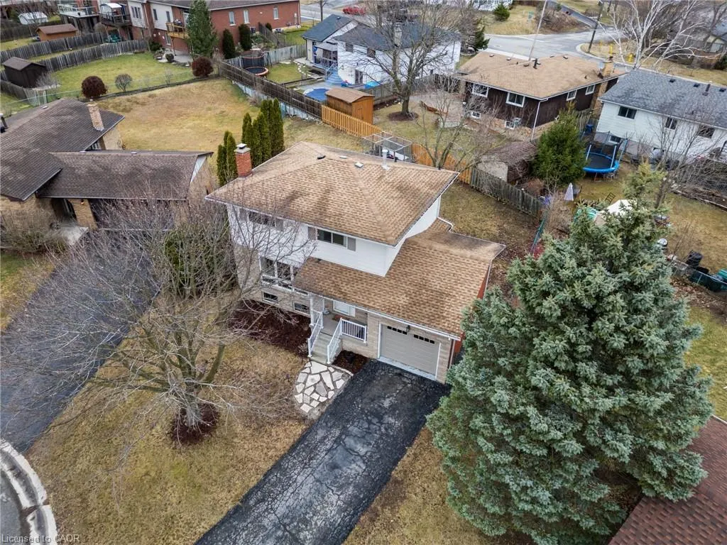 102 Dundee Drive