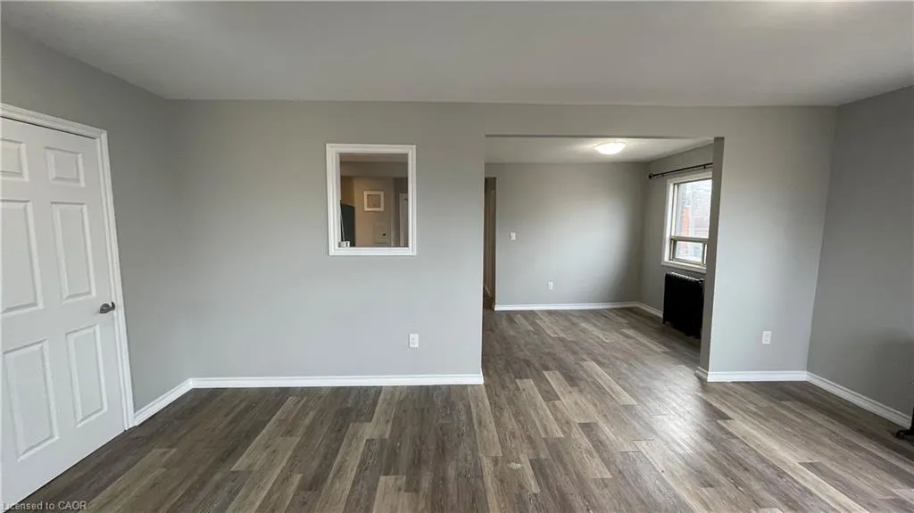 468 Main Street E, #5