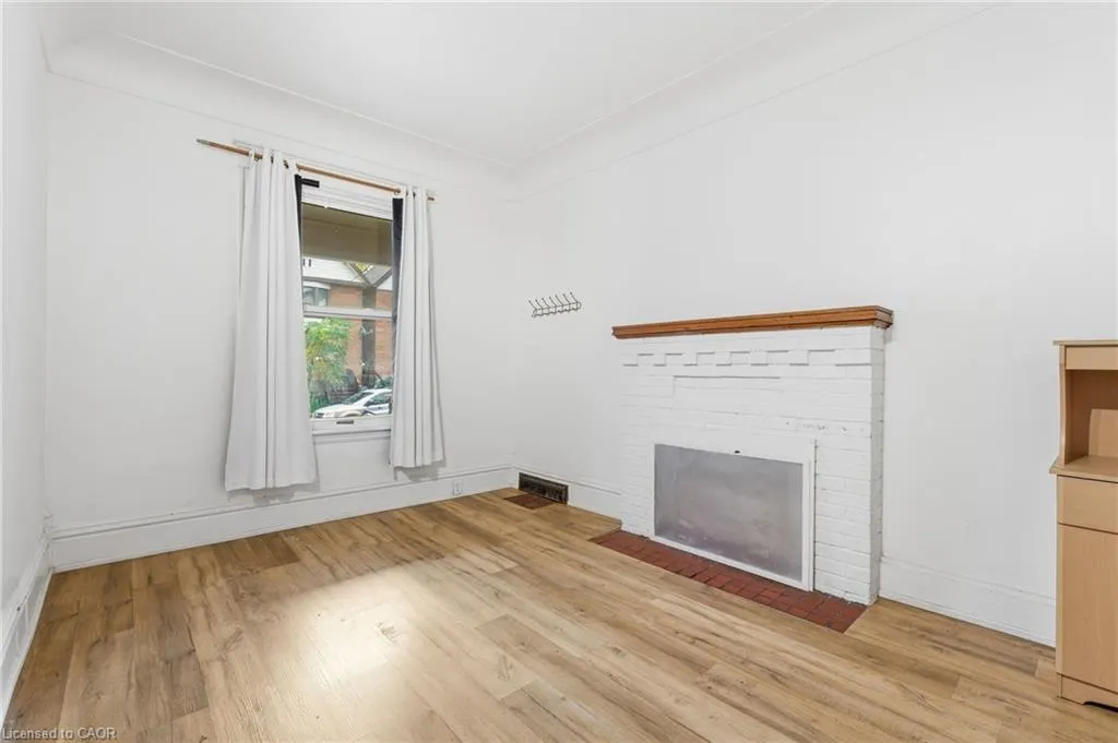 73 Stirton Street, #1