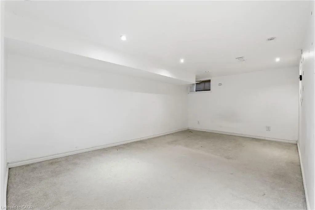 73 Stirton Street, #1