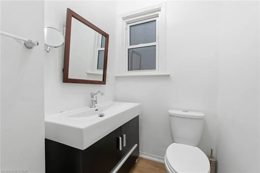 73 Stirton Street, #1