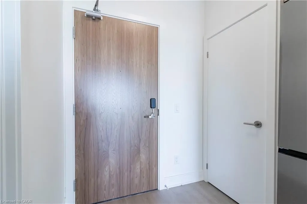 25 Wellington Street S, #1105