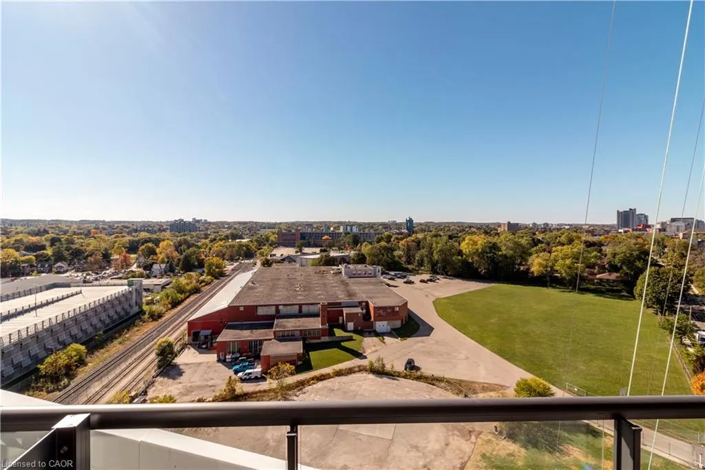 25 Wellington Street S, #1105