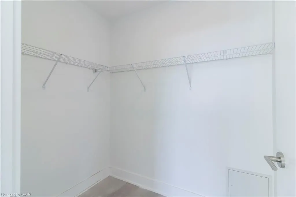 25 Wellington Street S, #1105