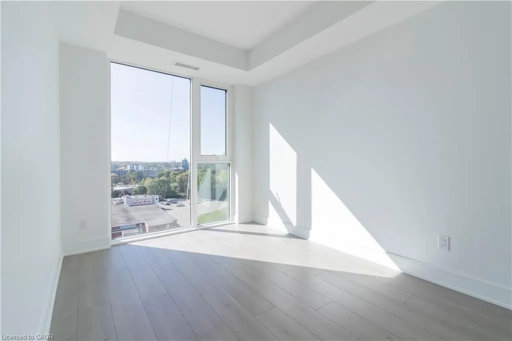 25 Wellington Street S, #1105