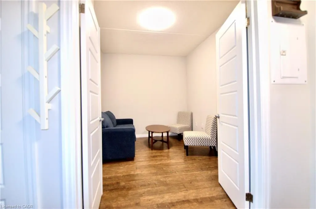 35 Kingsbury Square, #310