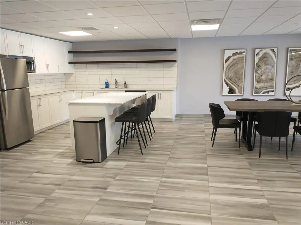 35 Kingsbury Square, #310