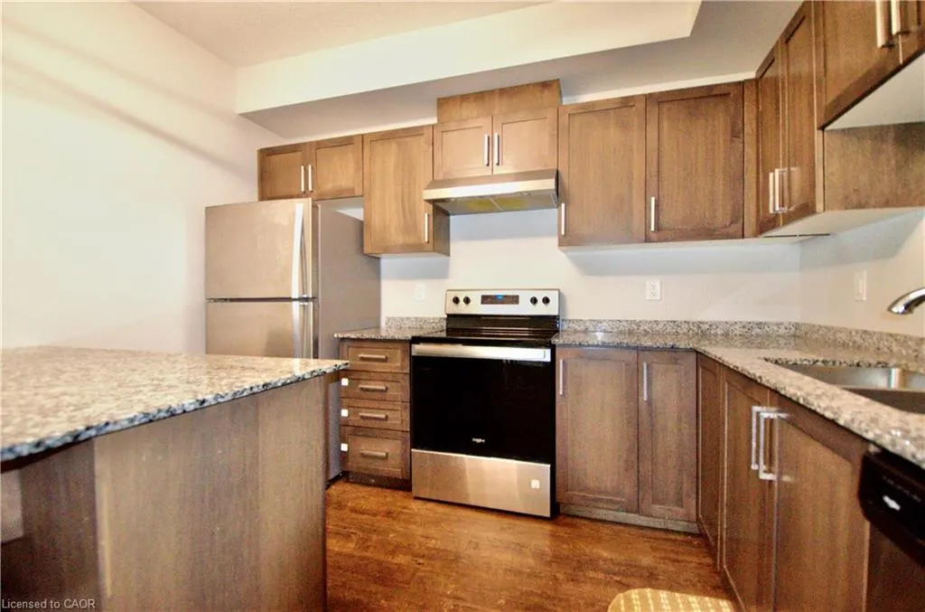 35 Kingsbury Square, #310