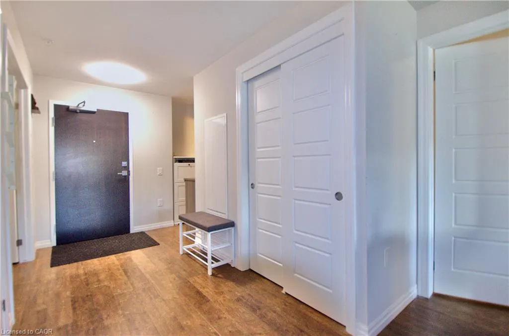 35 Kingsbury Square, #310