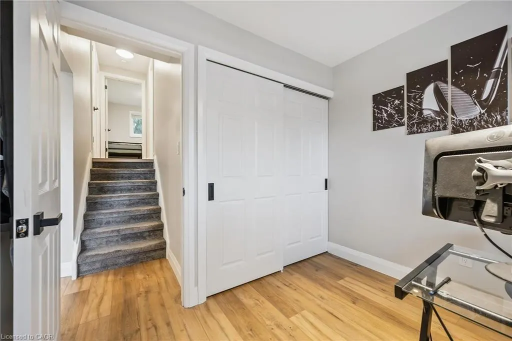 285 Bluevale Street, #21