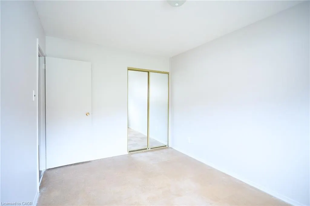 57 Conroy Crescent, #204