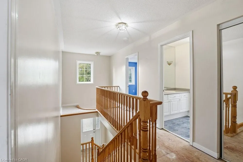 5656 Rosaline Road