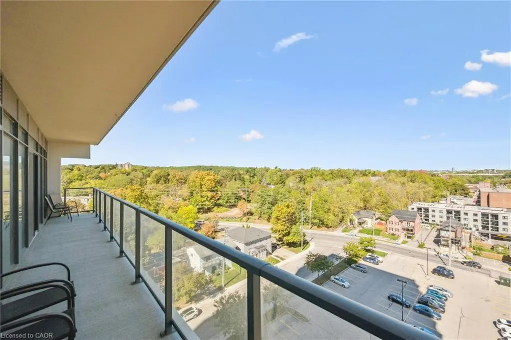 15 Glebe Street, #902