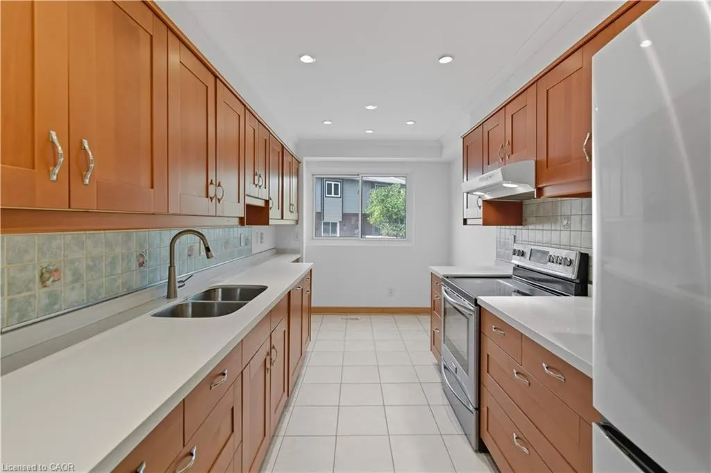 485 Meadows Boulevard, #83