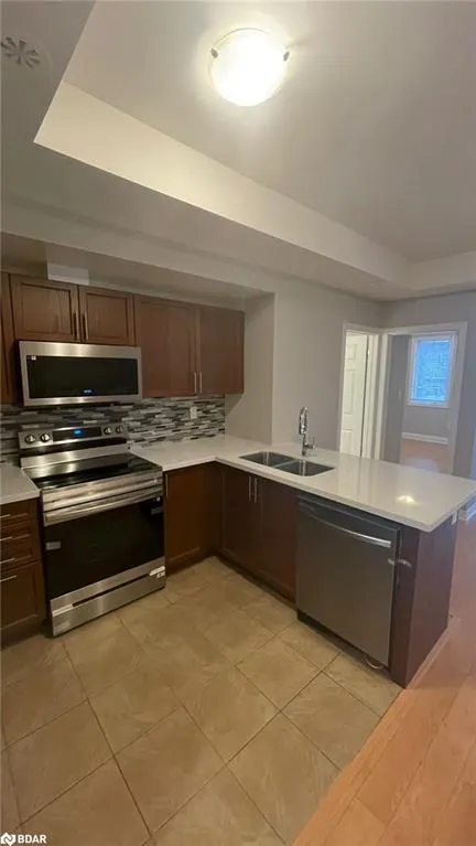 2420 Baronwood Drive, #32-02