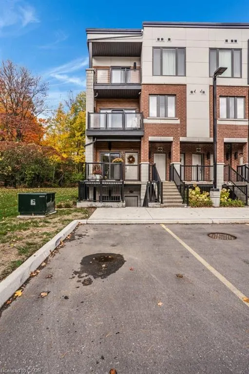 25 Isherwood Avenue, #32