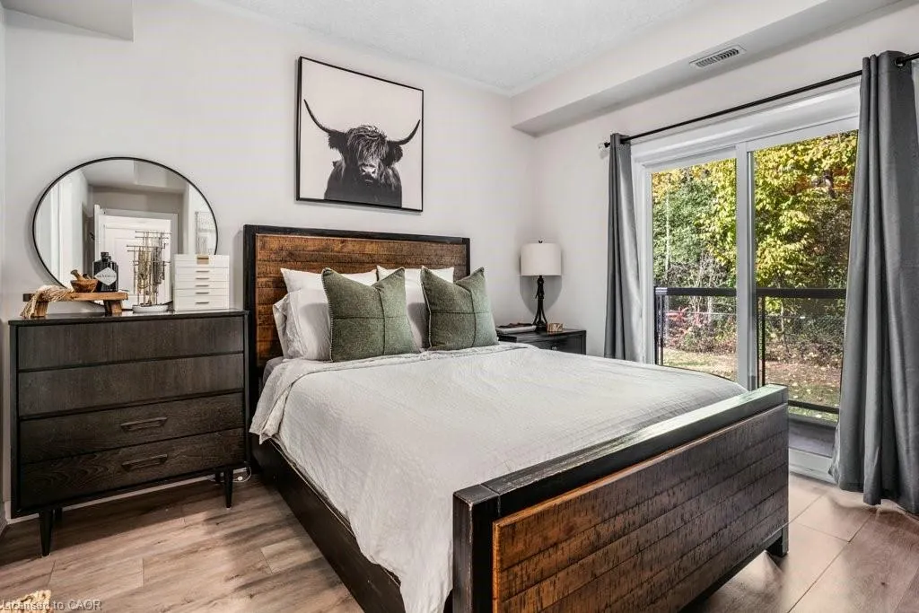 25 Isherwood Avenue, #32