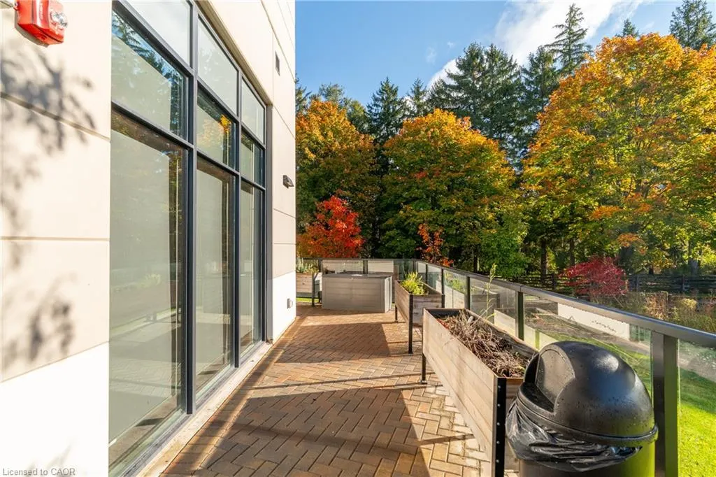 525 New Dundee Road, #101