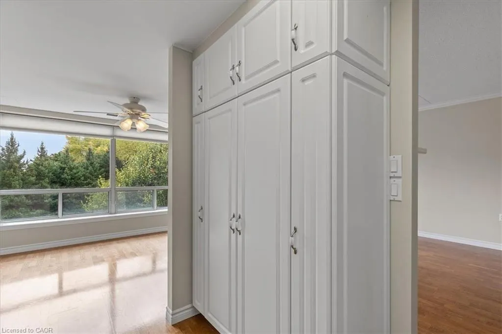 405 Erb Street W, #507