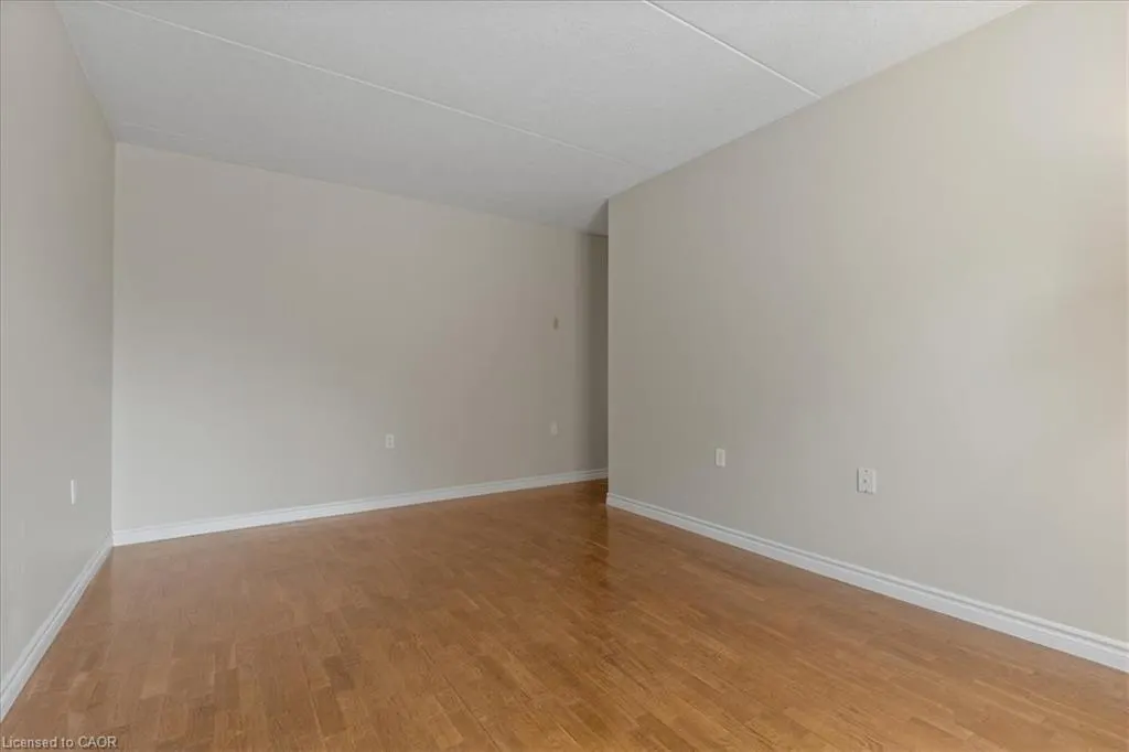 405 Erb Street W, #507