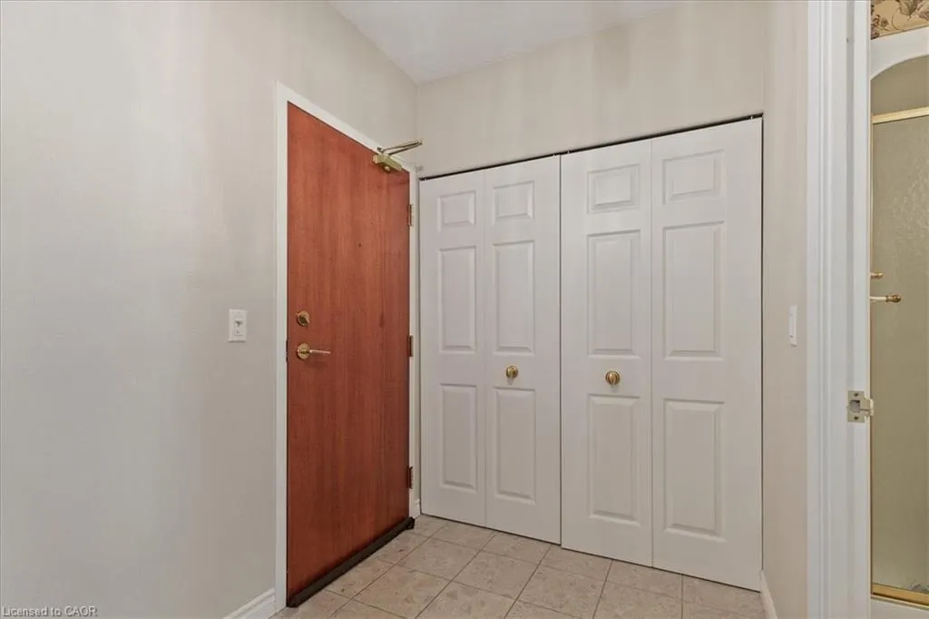 405 Erb Street W, #507