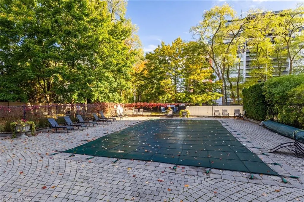 1237 North Shore Boulevard E, #1001