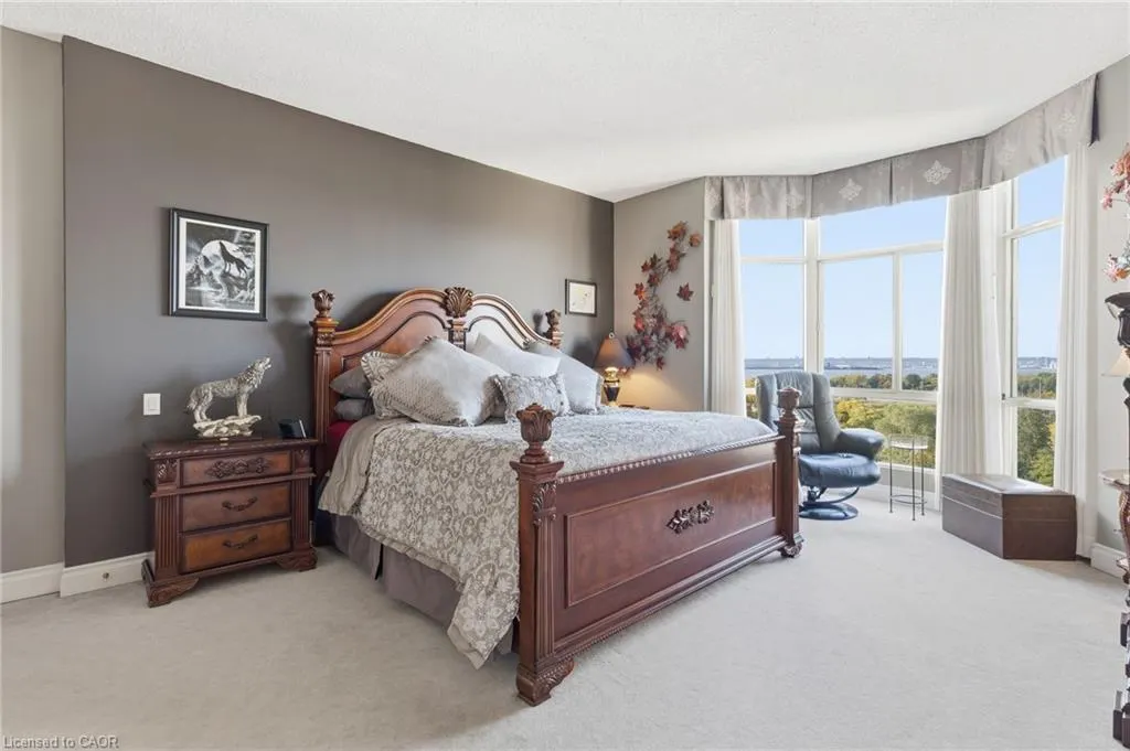 1237 North Shore Boulevard E, #1001