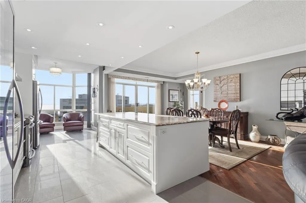 1237 North Shore Boulevard E, #1001