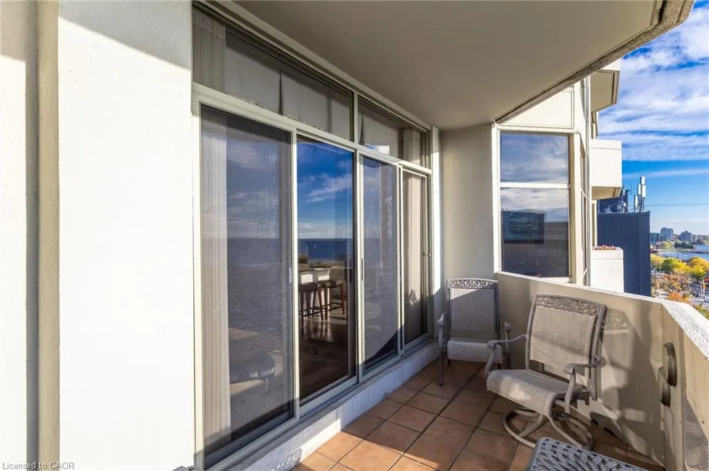 1237 North Shore Boulevard E, #1001