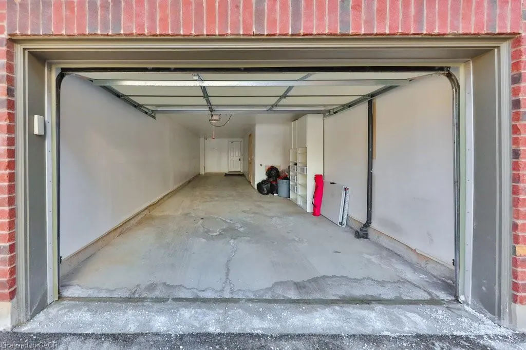 2160 Trafalgar Road, #10