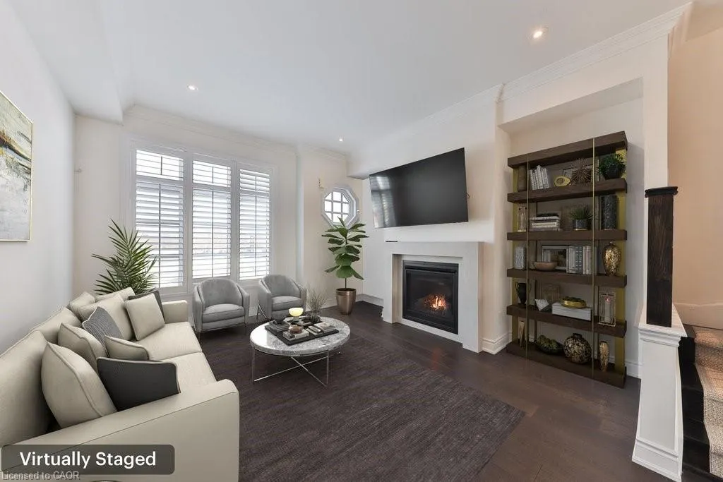 2160 Trafalgar Road, #10