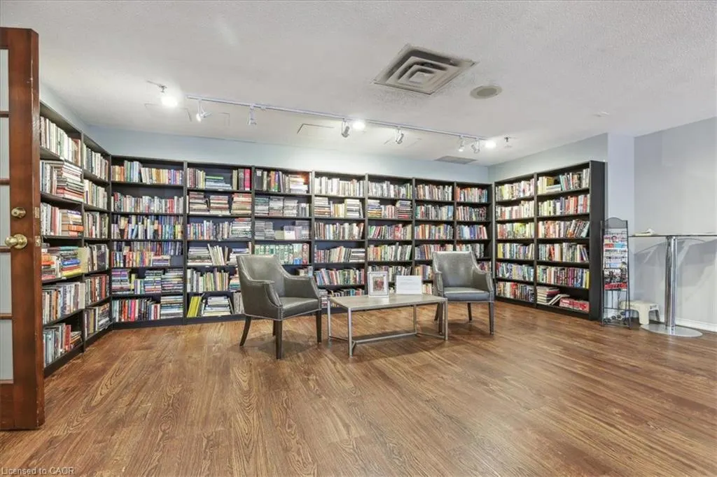 2511 Lakeshore Road, #314