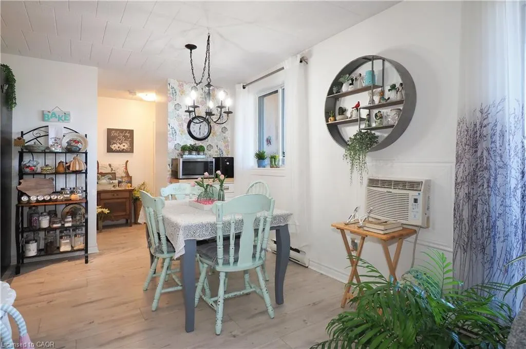 29 West Avenue, #403