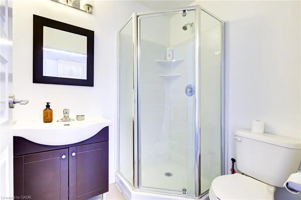 158 King Street N, #1501