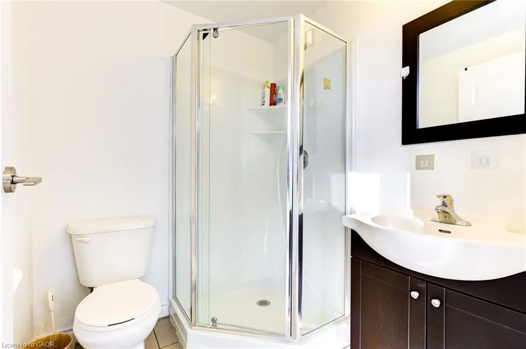 158 King Street N, #1501